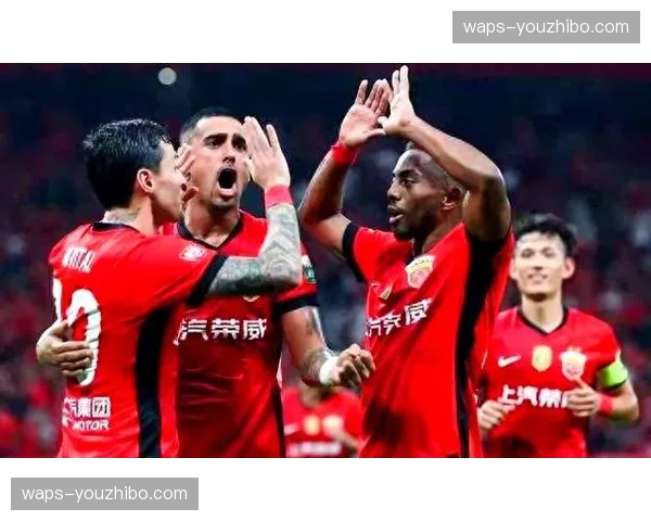 海港卫冕之路遭遇阻击,伤病与磨合问题同时困扰球队 海港卫冕之路遭遇阻击,伤病与磨合问题同时困扰球队