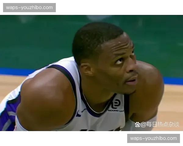 国王主场险胜勇士巩固附加赛席位 福克斯关键突破锁定胜局